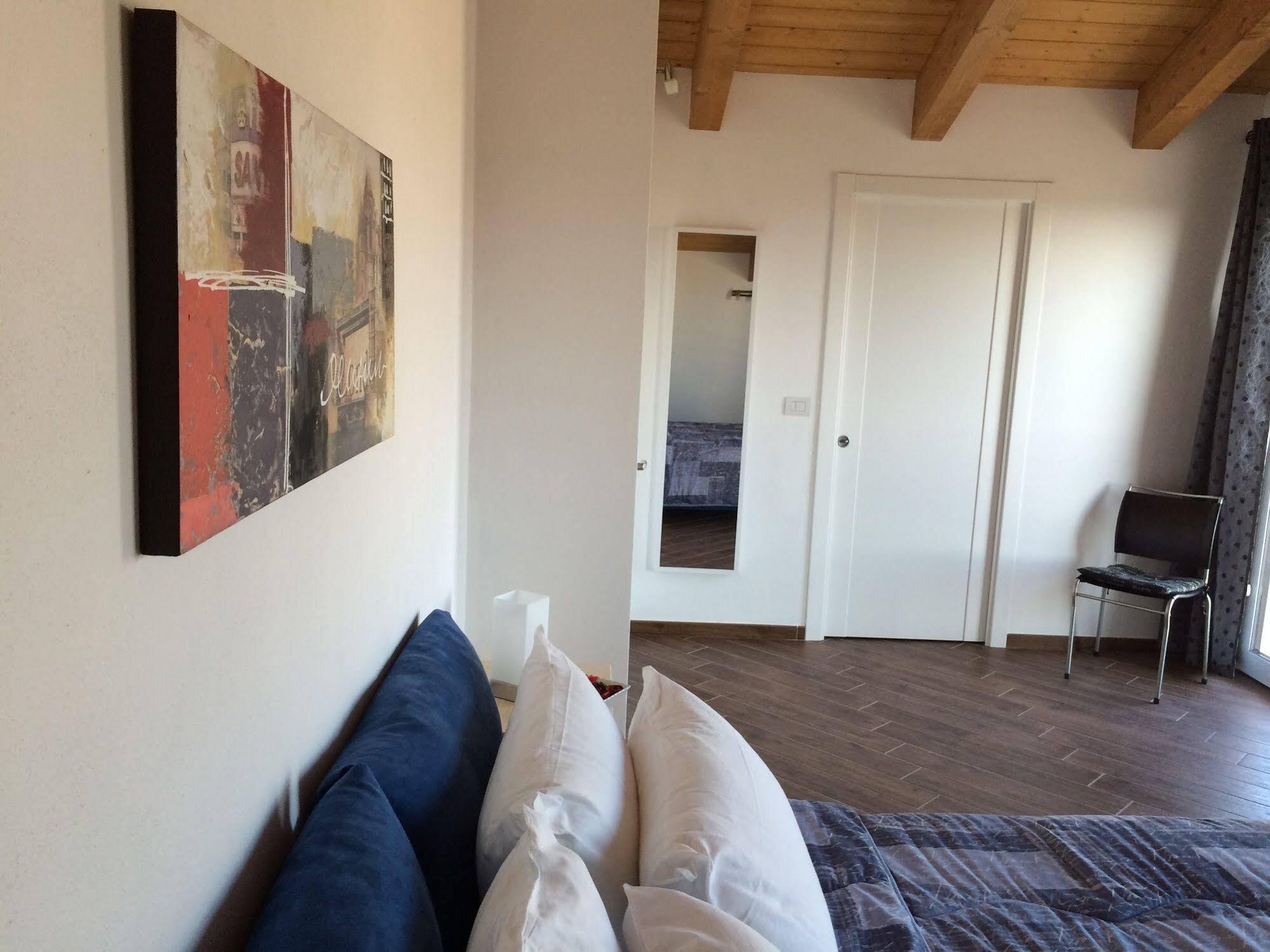 Residence Le Palme Torrazza Piemonte Экстерьер фото