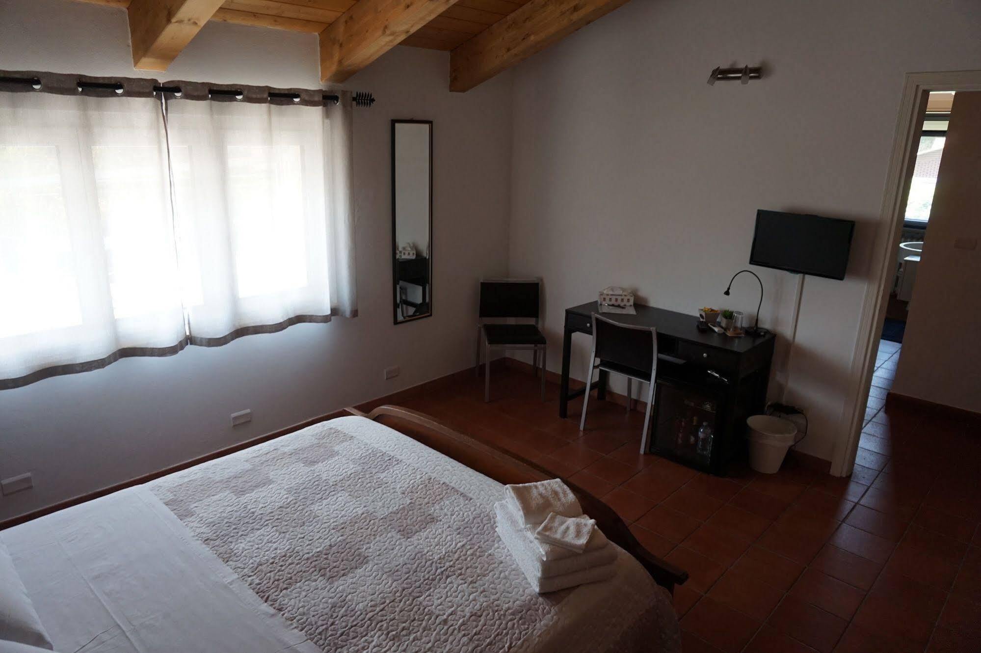 Residence Le Palme Torrazza Piemonte Экстерьер фото